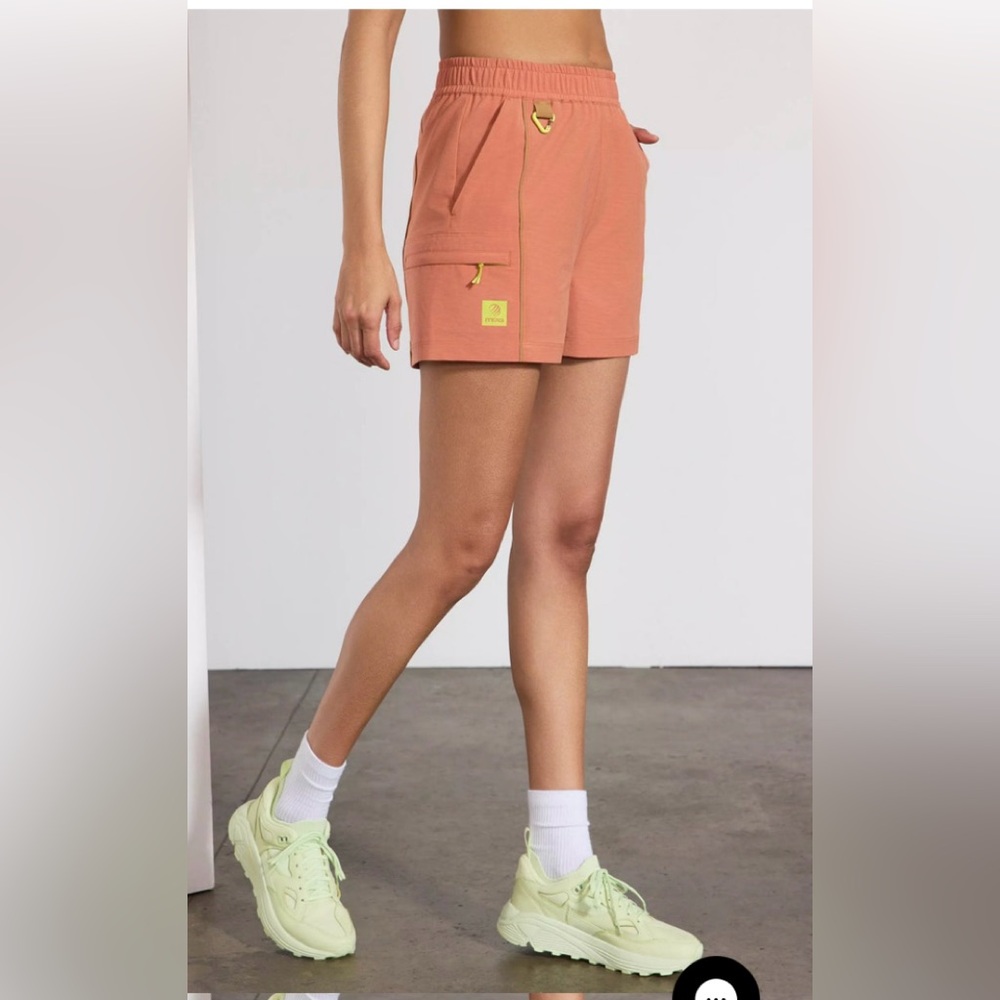 NWT MPG Sport Rove Short Sunburn